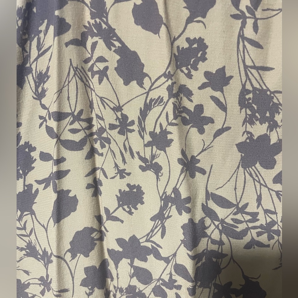 A New Day Lavendar Floral Dress - Picture 6 of 7